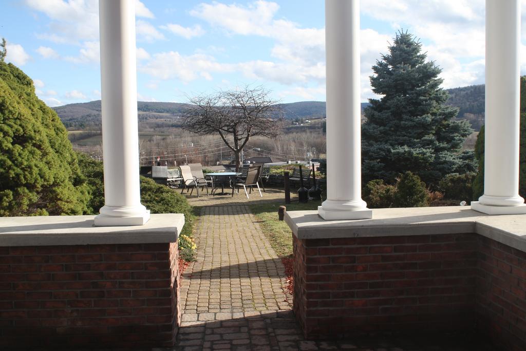 The Inn At Cobleskill Exteriér fotografie